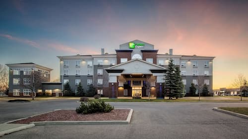 Holiday Inn Express Hotel & Suites Airdrie-Calgary North by IHG