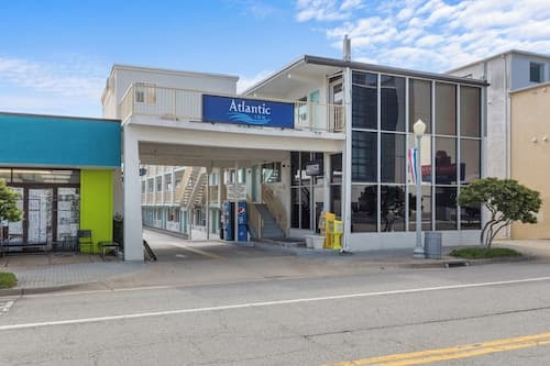 Atlantic Inn