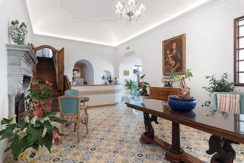 Hotel La Tonnarella