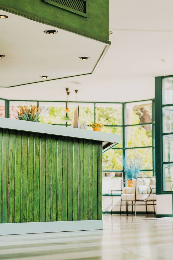 Giriş/çıkış büfesi