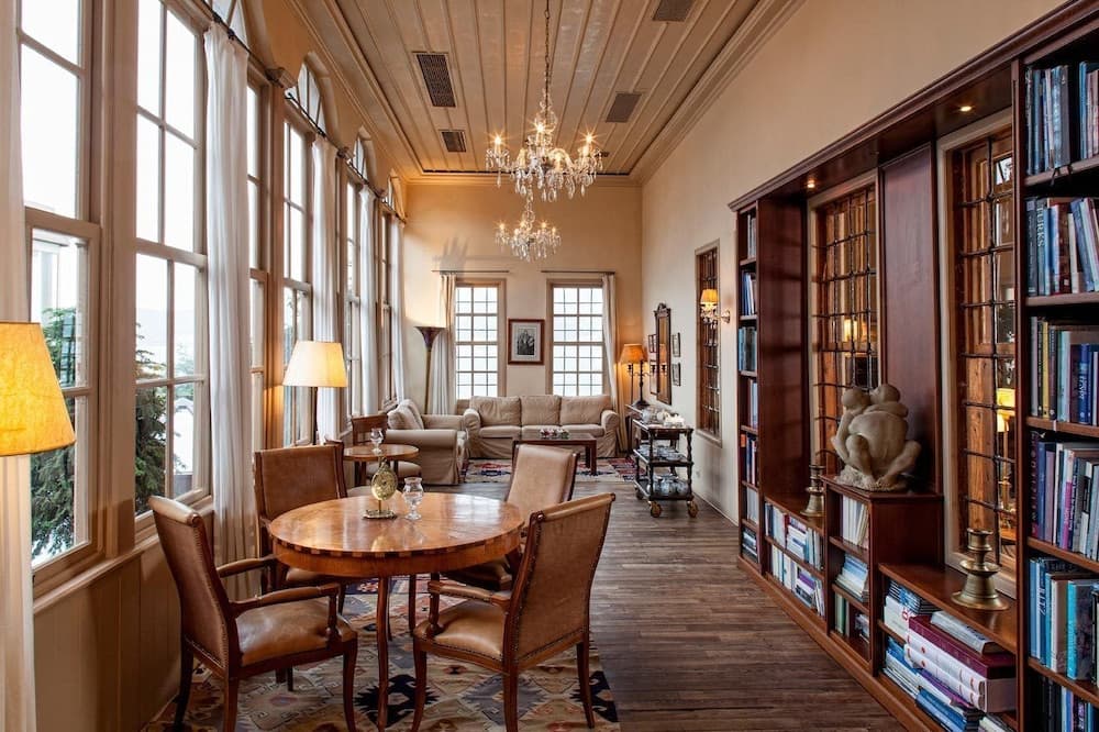 Lobi dinlenme salonu