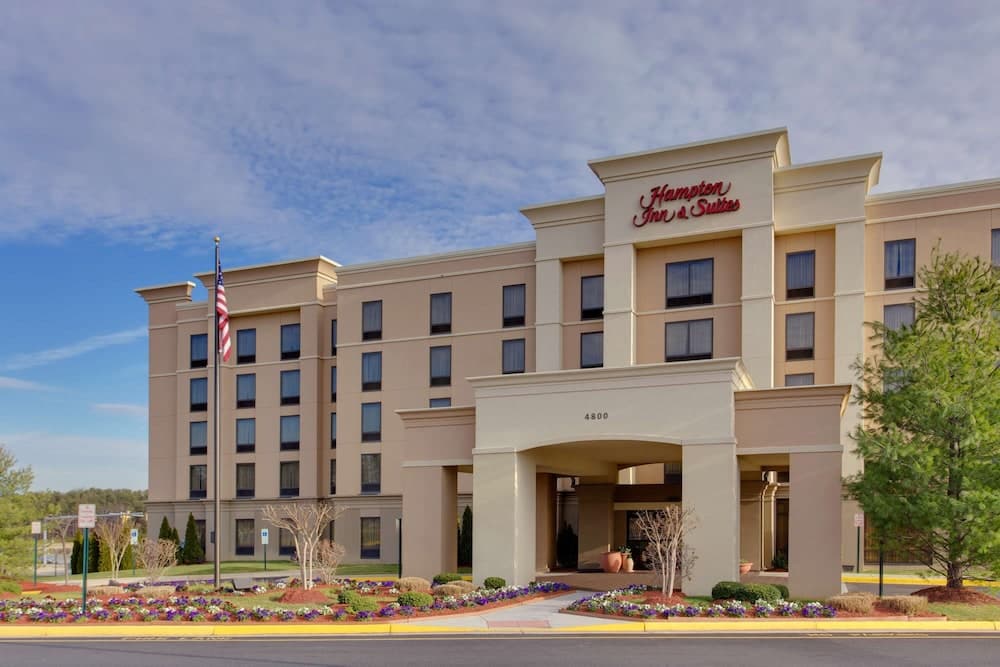Hampton Inn & Suites Fredericksburg South