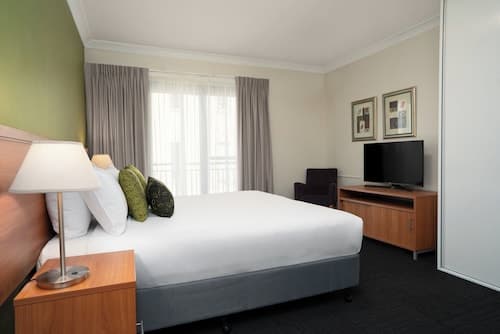 Leisure Inn Spires