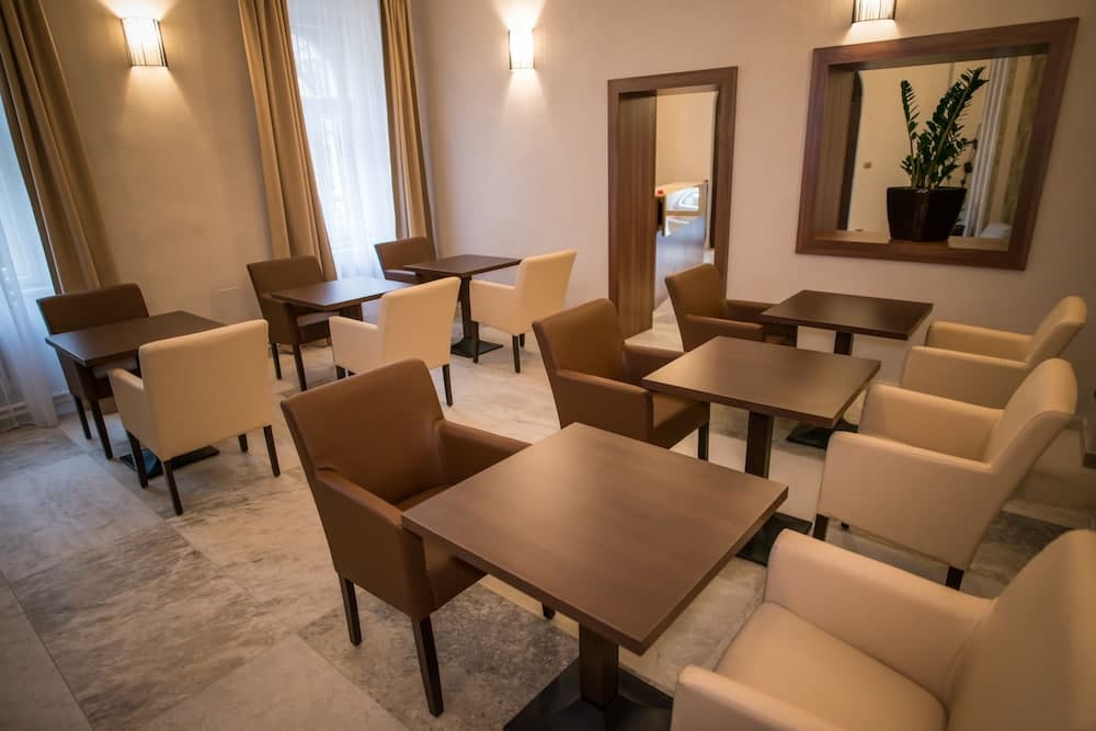 Lobi dinlenme salonu