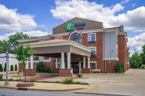 Holiday Inn Express Hotel & Suites South Bend by IHG