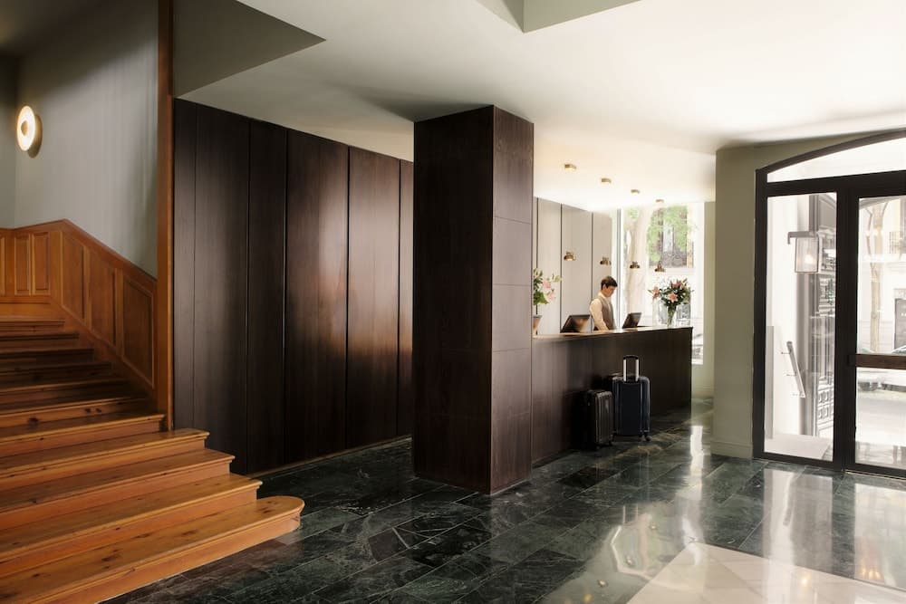 Giriş/çıkış büfesi