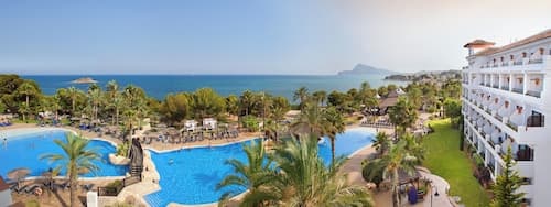 SH Villa Gadea Hotel