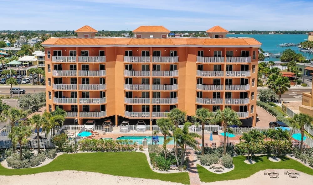 Surf Beach Treasure Island Resort