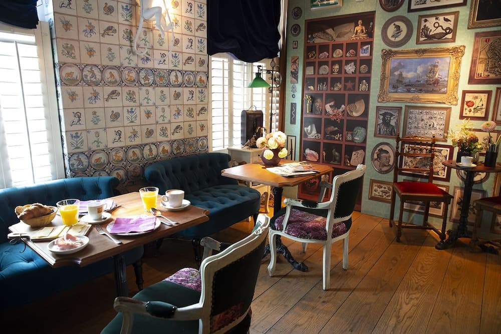 Rosalia's Menagerie InnUpstairs