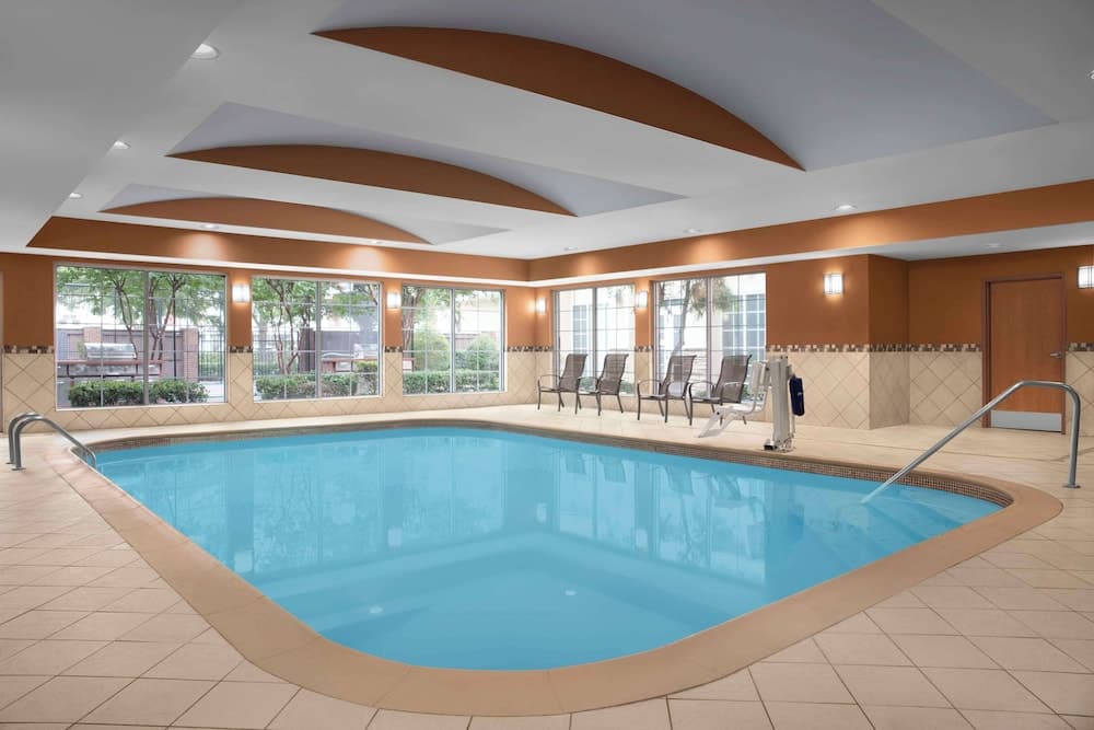 Homewood Suites by Hilton Irving - DFW Airport