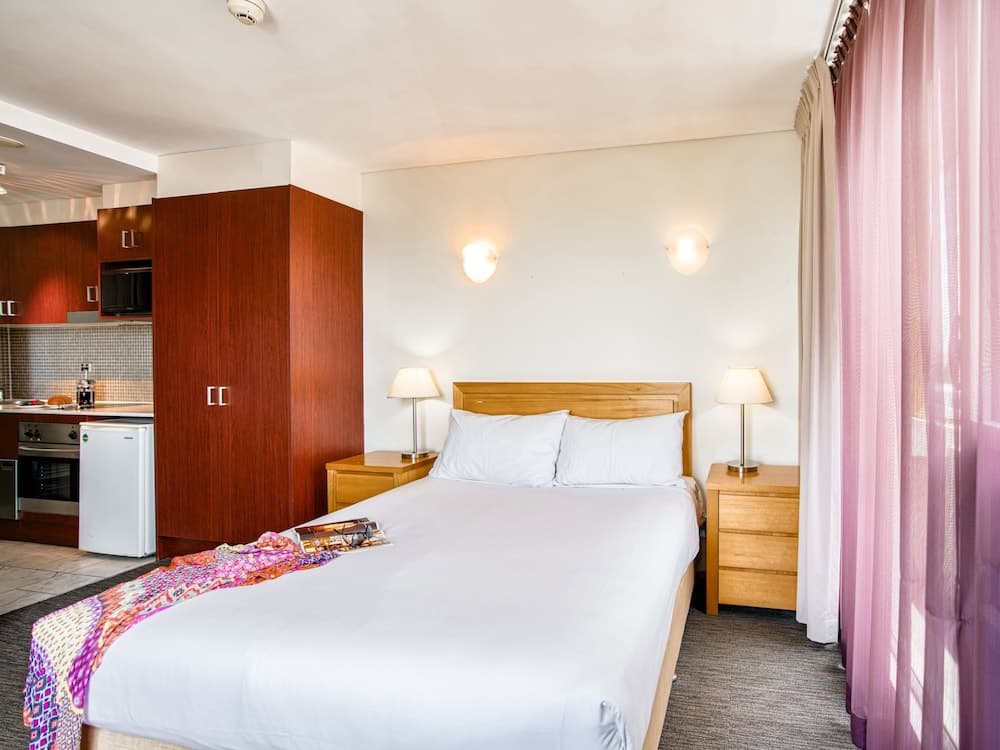 Park Regis Concierge Apartments