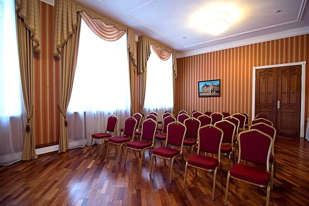 Toplantı salonu/imkânları