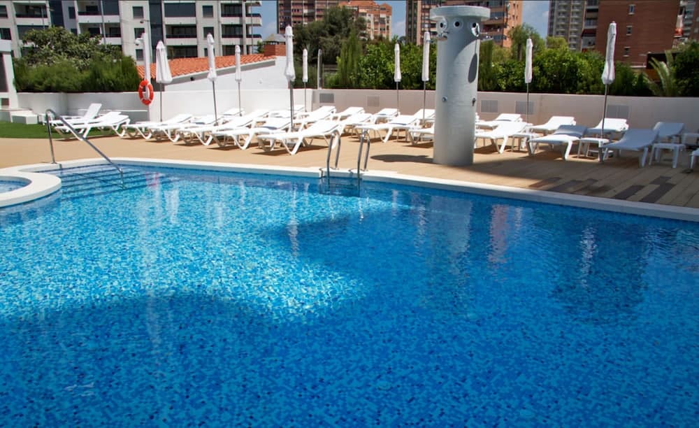 Riviera Beachotel - Recommended for Adults