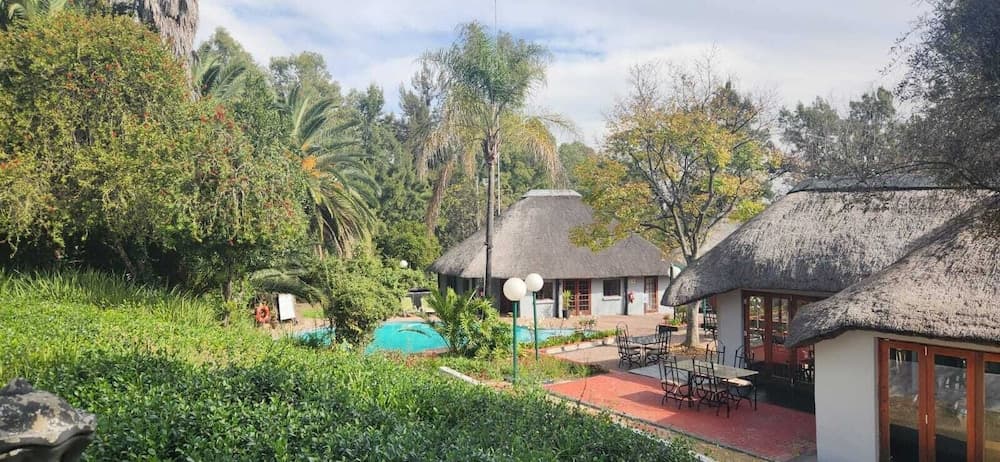 Shumba Valley Lodge