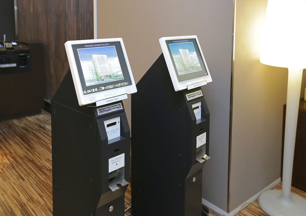 Giriş/çıkış büfesi