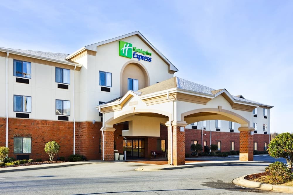 Holiday Inn Express Forest City by IHG