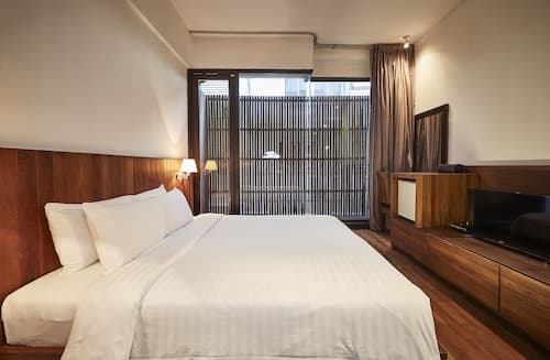 Luxx at Silom
