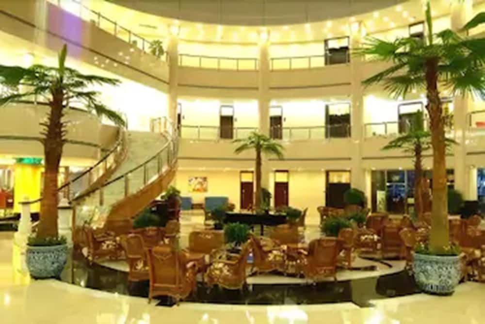 Lobi dinlenme salonu