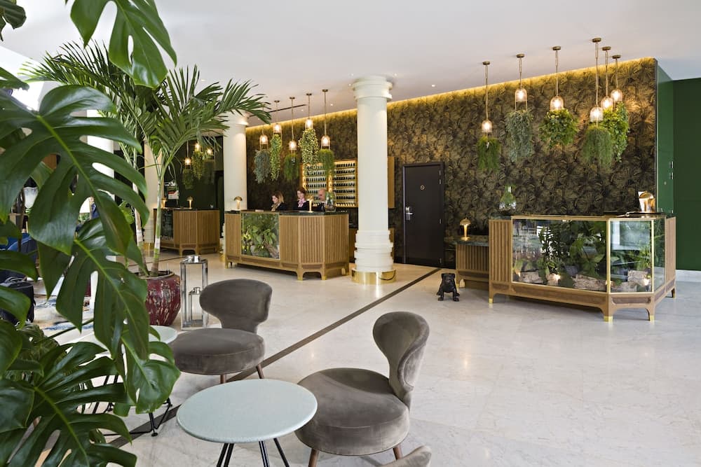 Giriş/çıkış büfesi