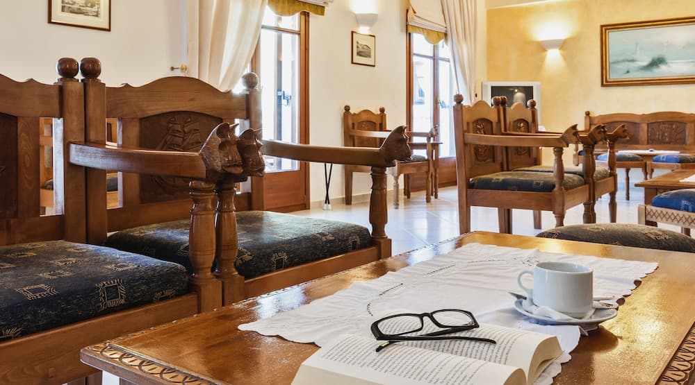 Lobi dinlenme salonu