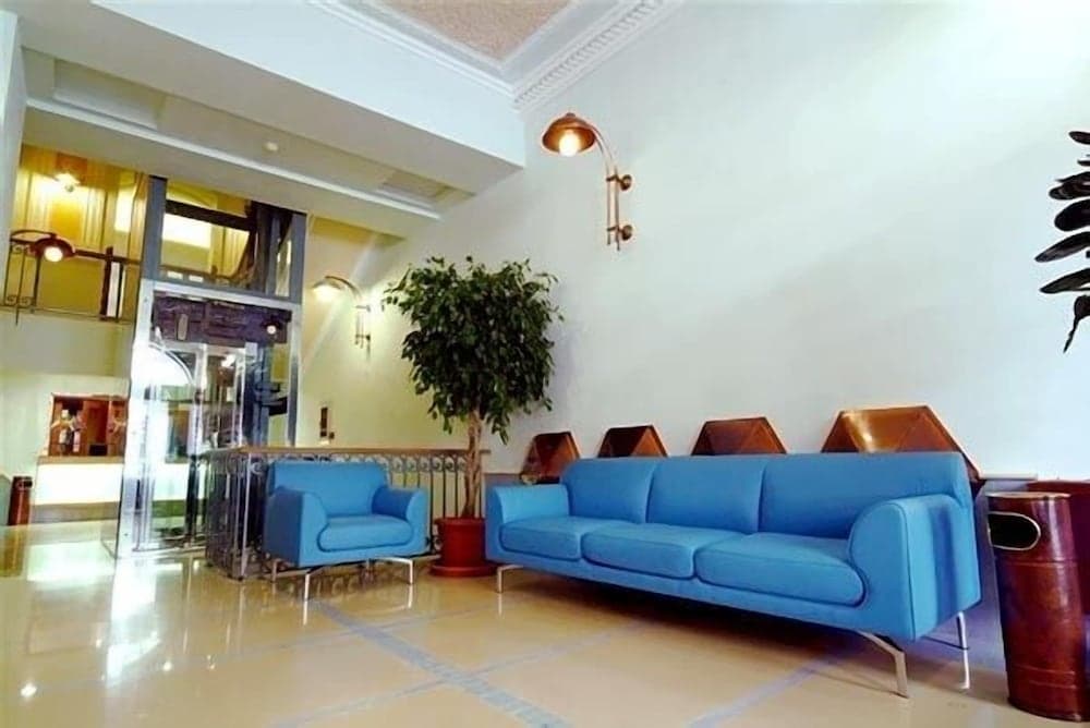 Lobi oturma alanı