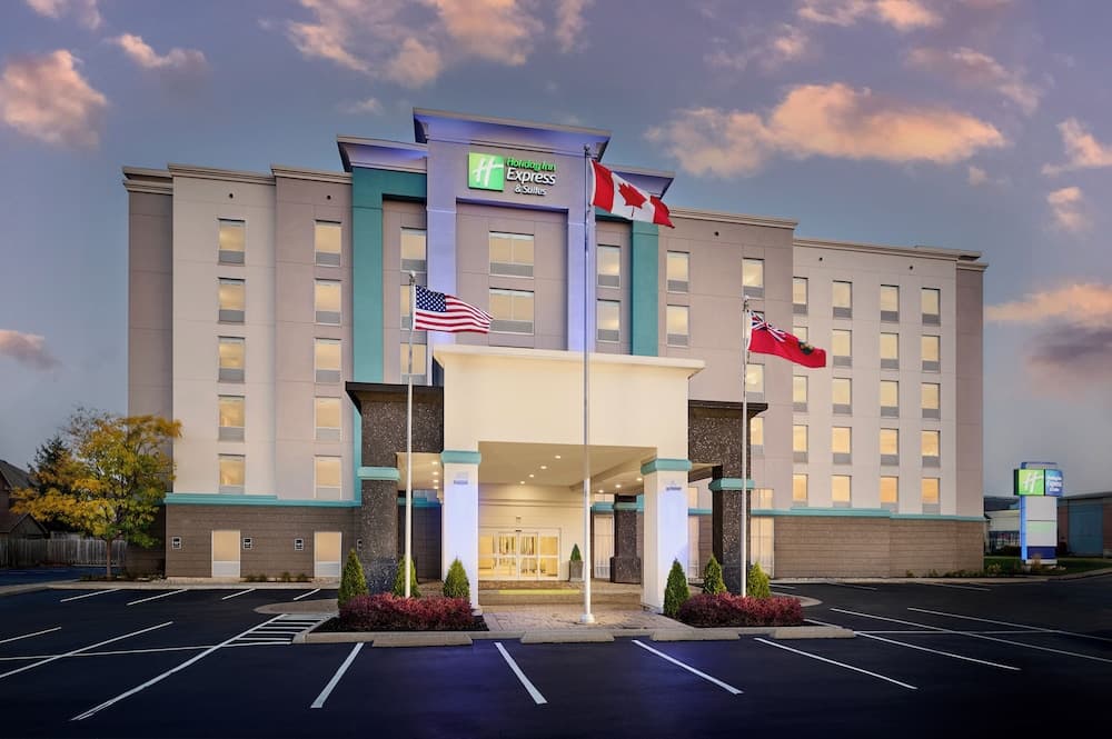 Holiday Inn Express and Suites Kitchener Southeast by IHG