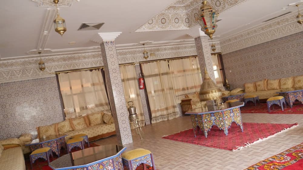 Lobi dinlenme salonu