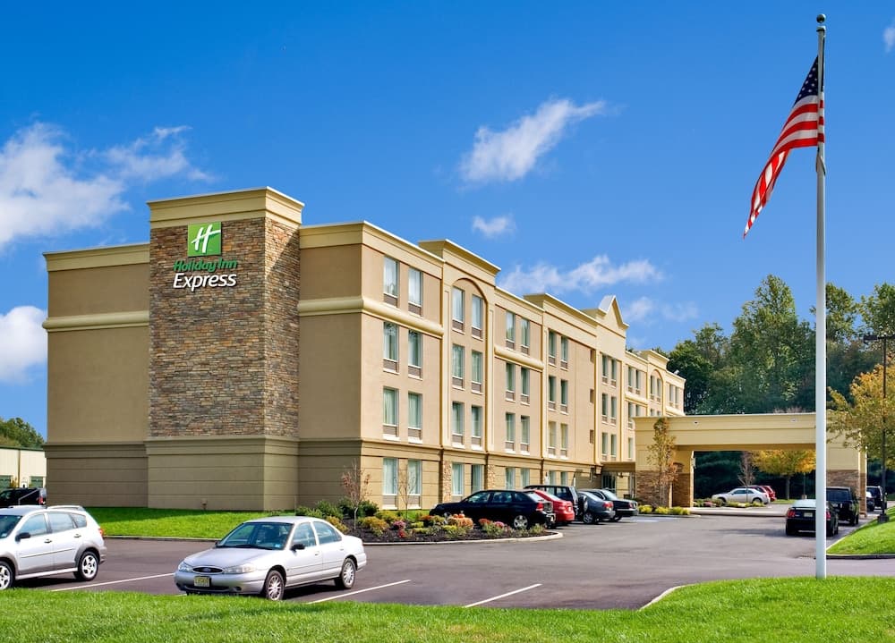 Holiday Inn Express Hotel & Suites West Long Branch by IHG