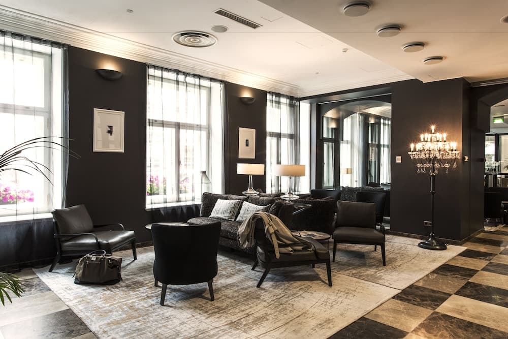 Lobi dinlenme salonu