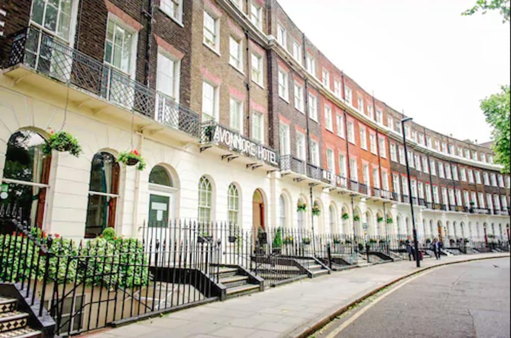 Konaklama yerinin ön cephesi