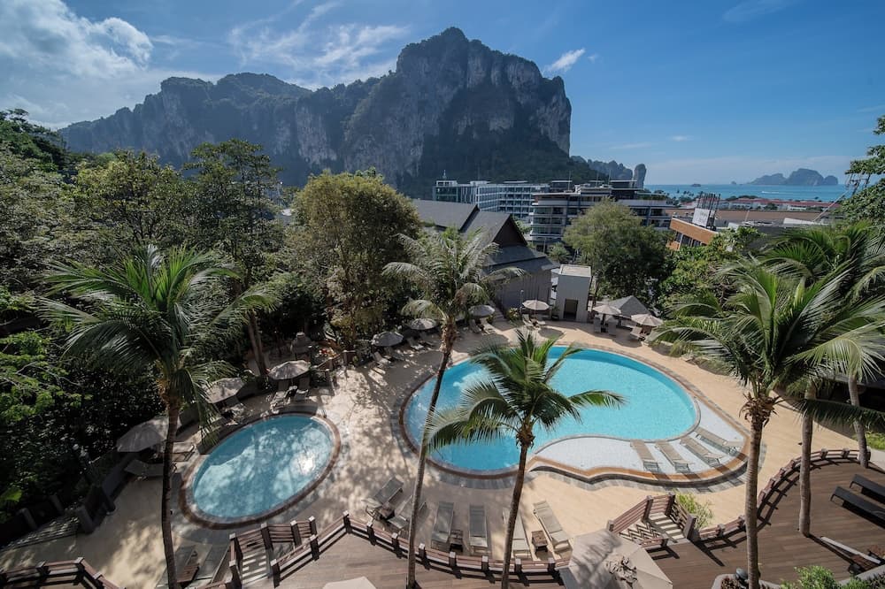 Holiday Inn Resort Krabi Ao Nang Beach by IHG