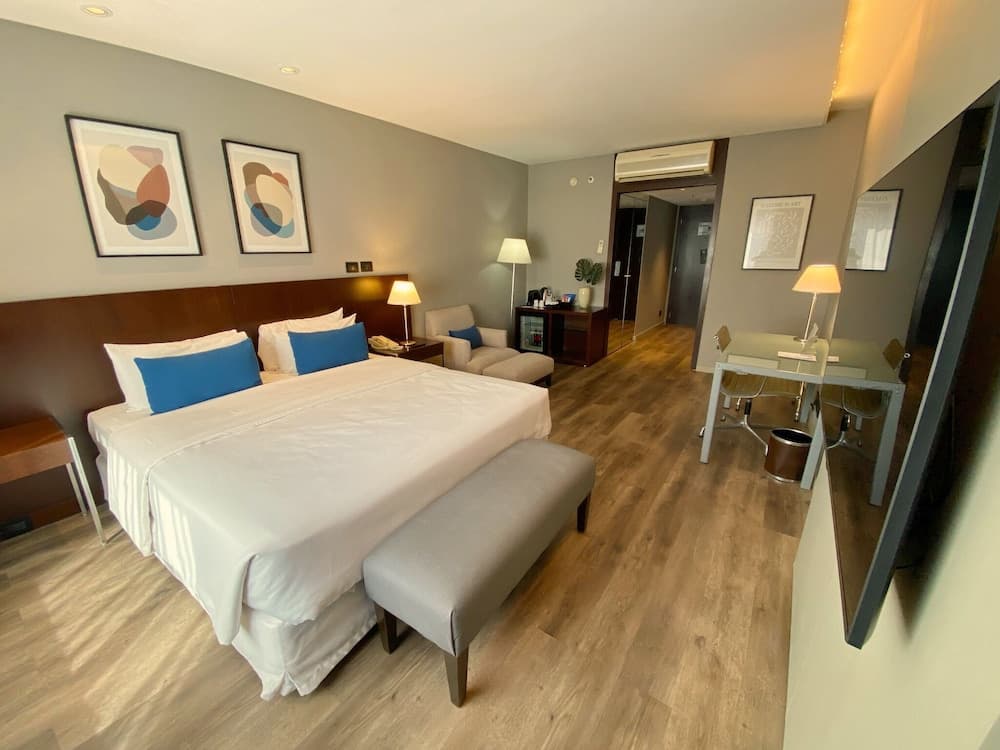 474 Buenos Aires Hotel