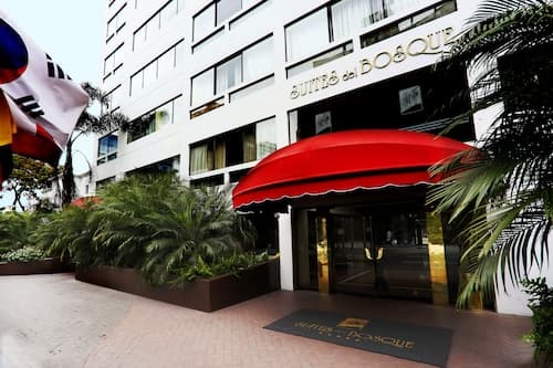 Suites del Bosque Hotel