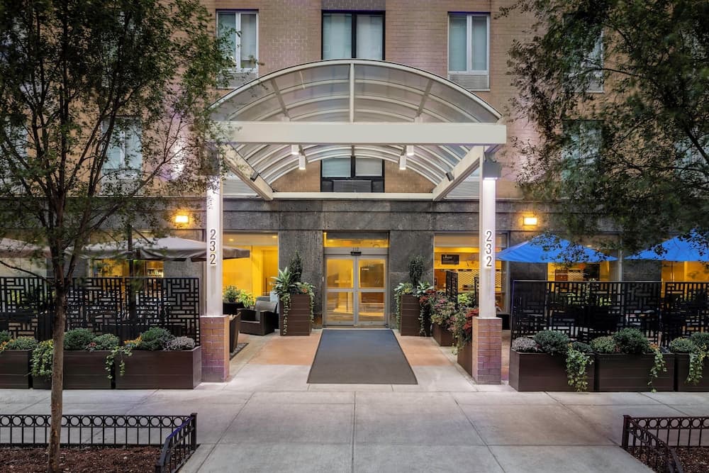 Holiday Inn Express NYC Chelsea – NoMad Area by IHG