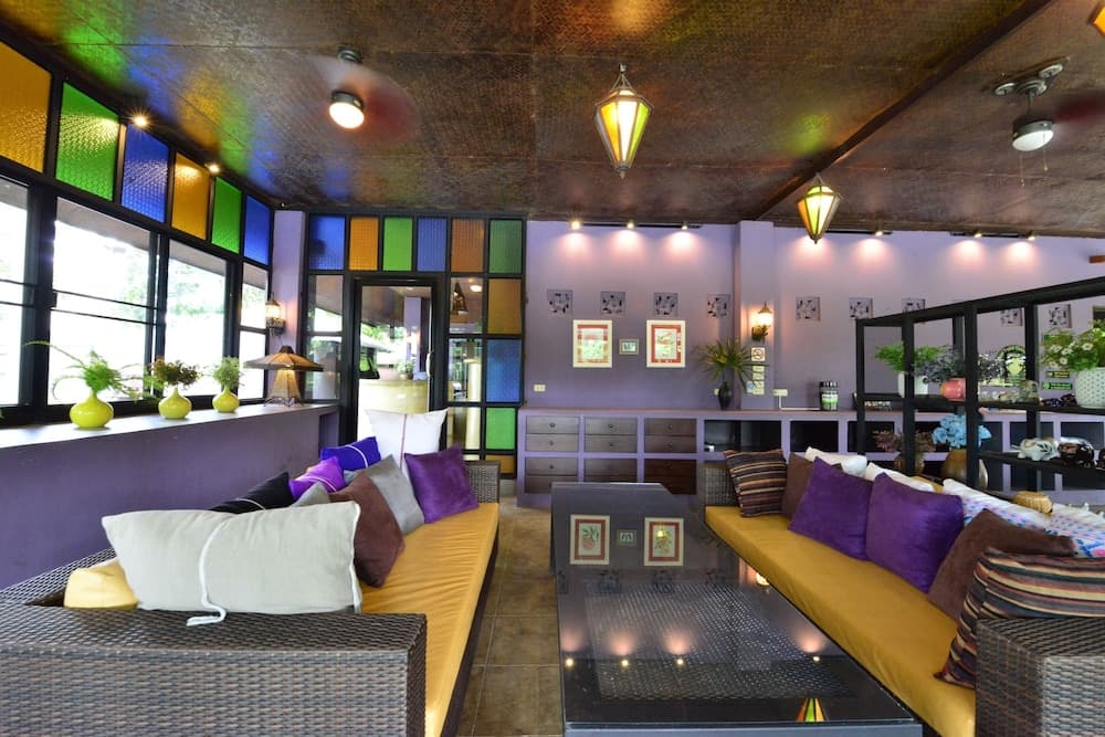 Baannamping Riverside Village