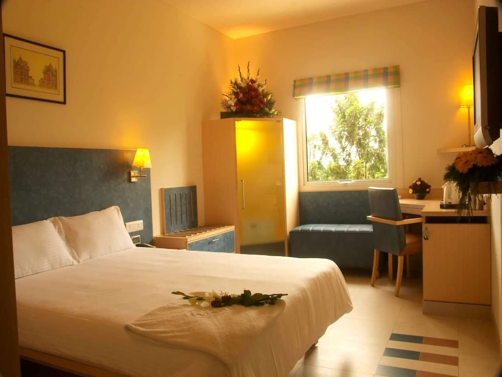 Radha Hometel Whitefield