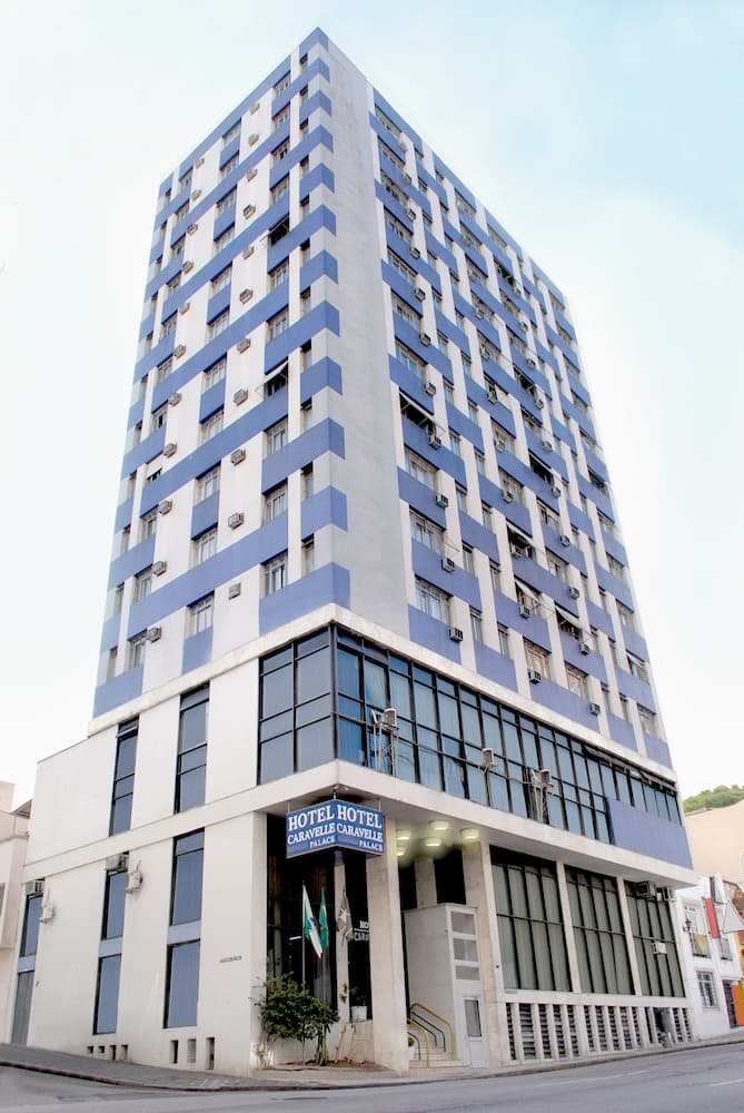 Caravelle Palace Hotel