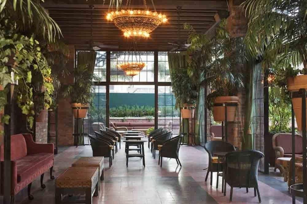 Lobi dinlenme salonu