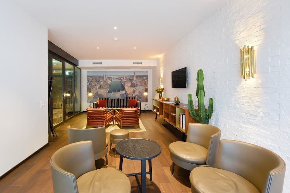 Lobi dinlenme salonu