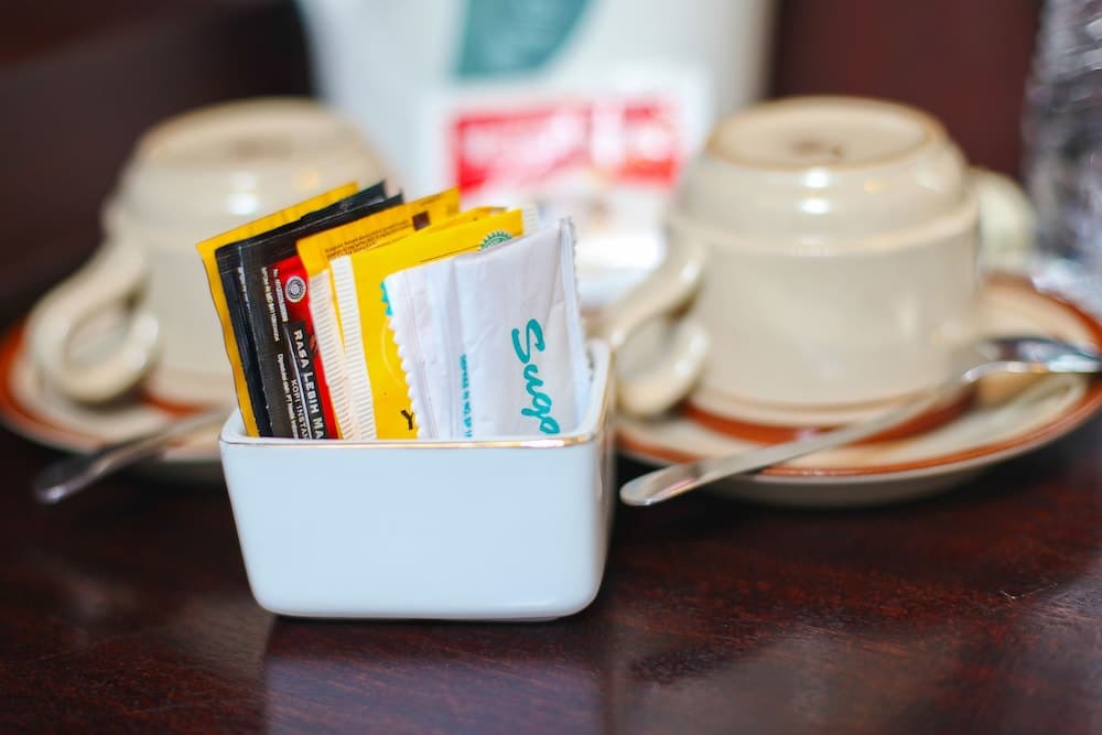 Kahve ve/veya kahve makinesi