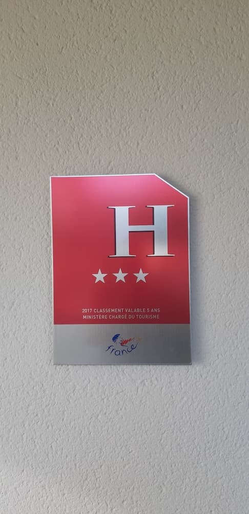 Konaklama yerinin ön cephesi