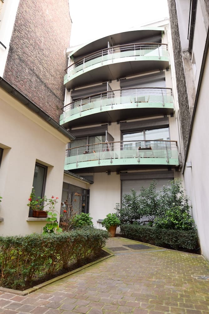 Konaklama yerinin ön cephesi