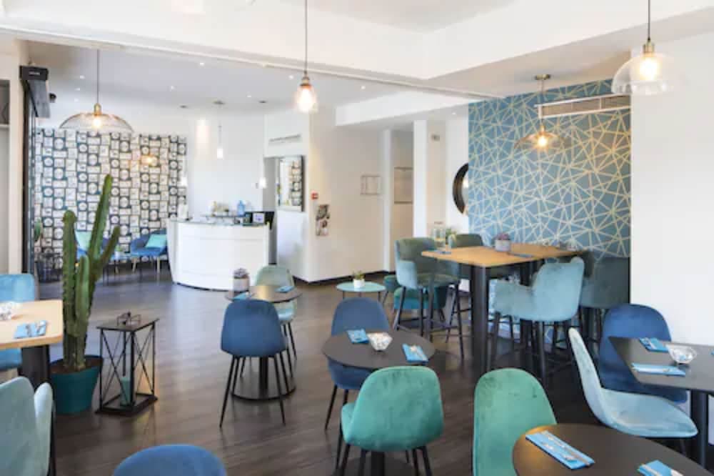 Lobi dinlenme salonu