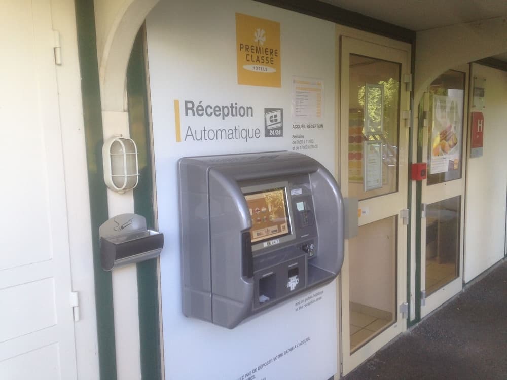 Giriş/çıkış büfesi