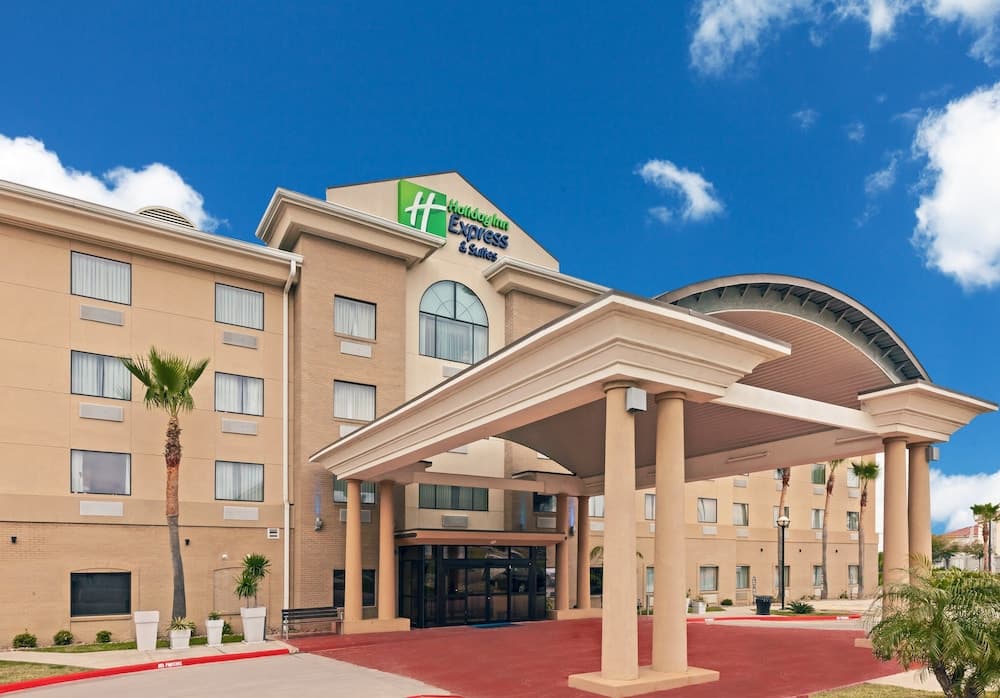 Holiday Inn Express Hotel & Suites Laredo-Event Center Area by IHG
