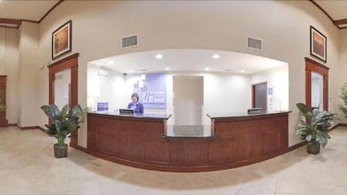 Holiday Inn Express & Suites San Dimas by IHG