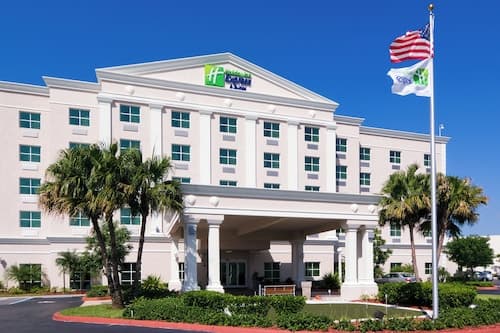 Holiday Inn Express & Suites Kendall by IHG