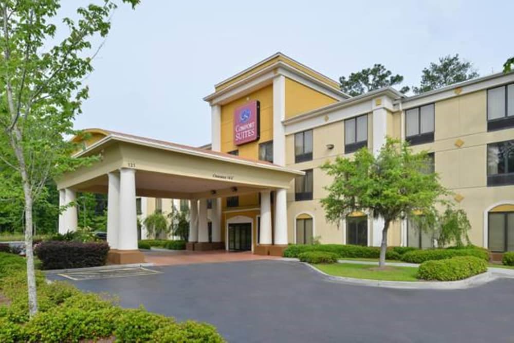 Comfort Suites near MCAS Beaufort