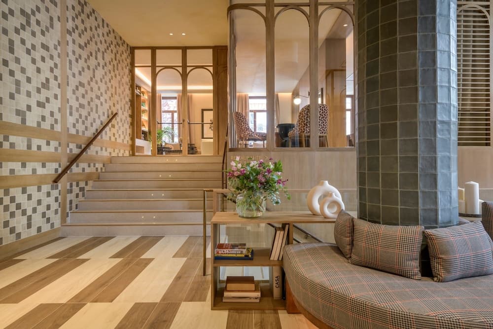 Lobi dinlenme salonu