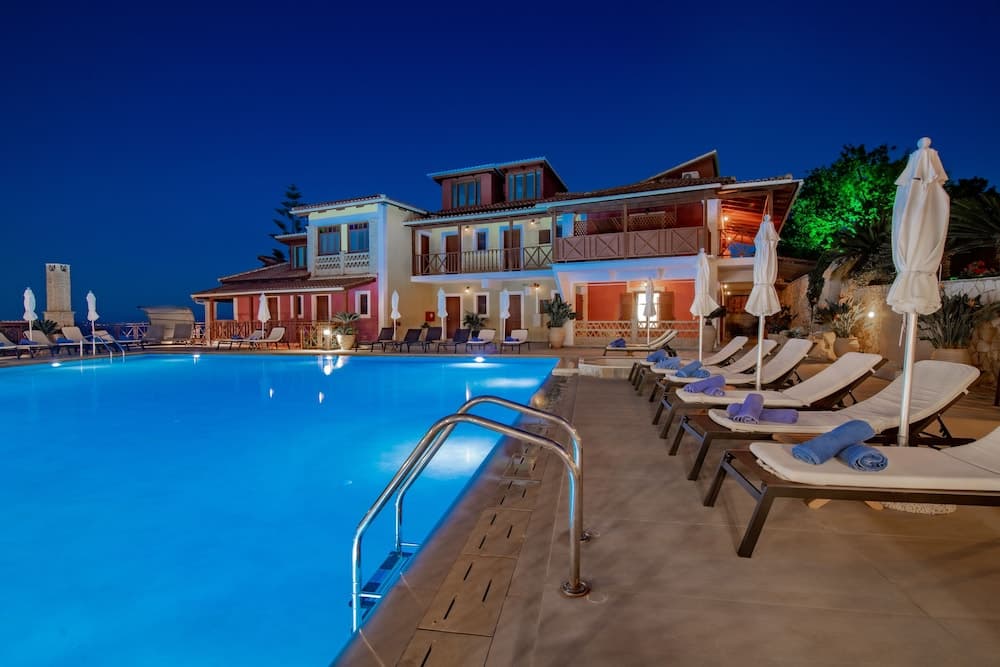 Sea View Village - Studios & Apartments